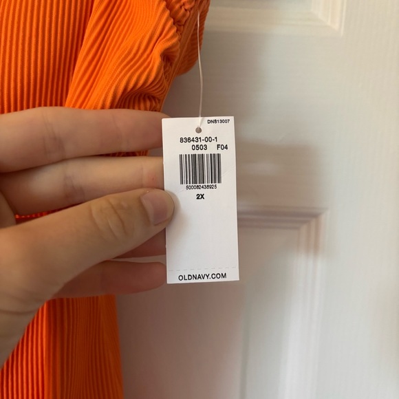 Old Navy Tie-Front Keyhole Bandeau-Style One-Piece Swimsuit 2X Coral Clay NWT - Picture 8 of 11